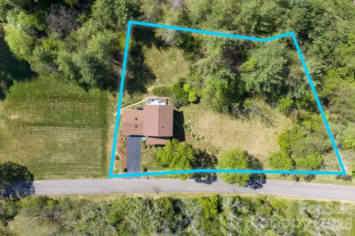 Overhead aerial with property boundary outline