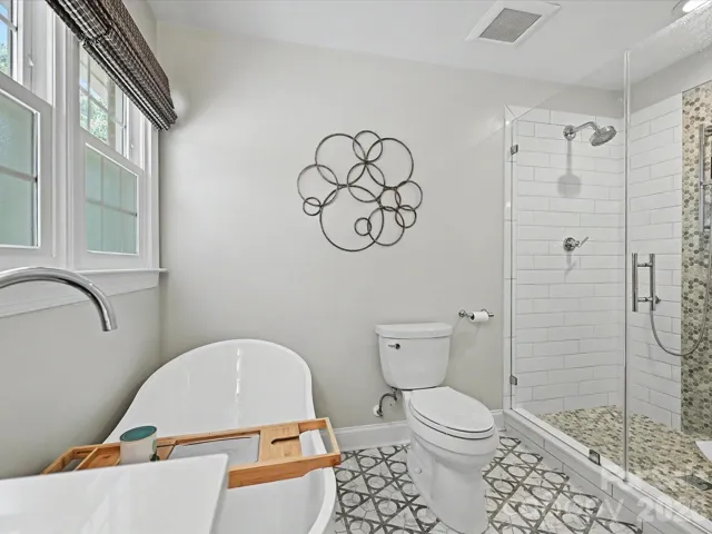Primary Suite Bathroom