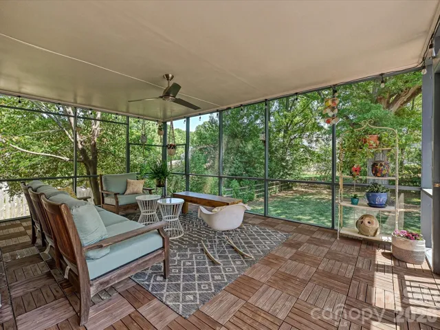 Screened Porch