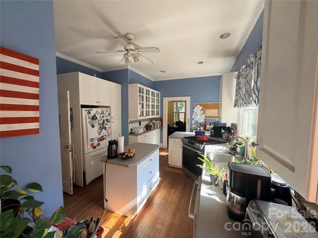 1170