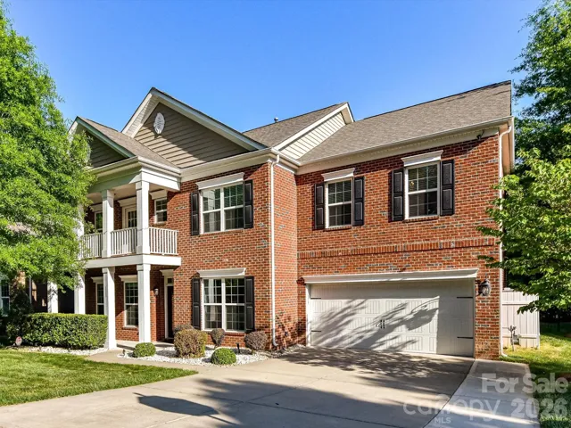 Full Brick 5 Bedroom 4 Full bath Home Built