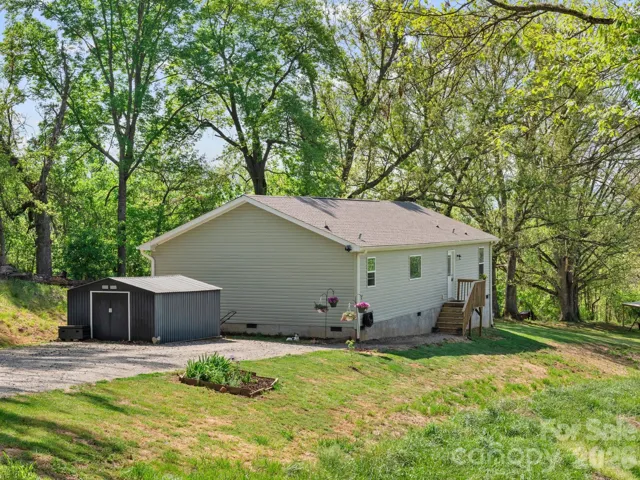 Welcome to 191 Posey Griffin Drive!