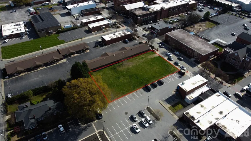 Untapped Potential Vacant commercial lot