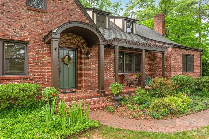 Unique Home that has been well-maintained