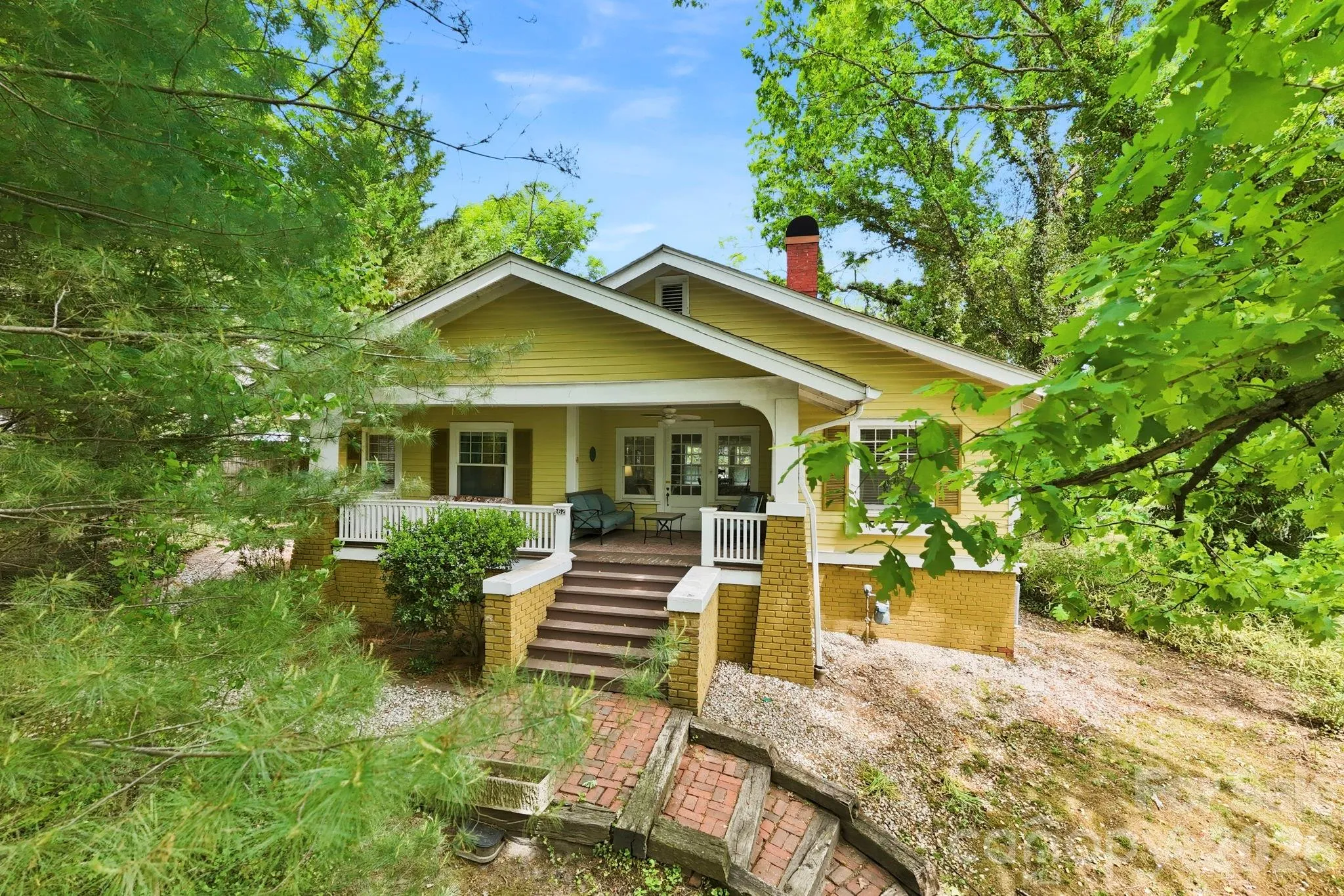 662 Biltmore Avenue, Asheville, North Carolina 28803