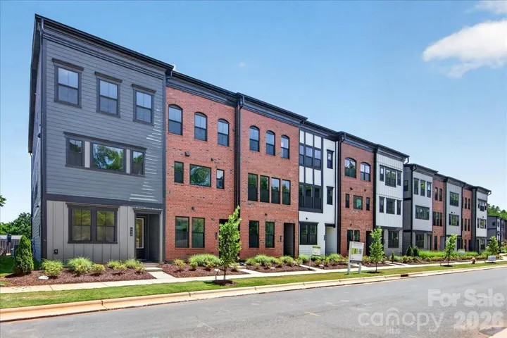 Low maintenance living in Historic Downtown Waxhaw, NC