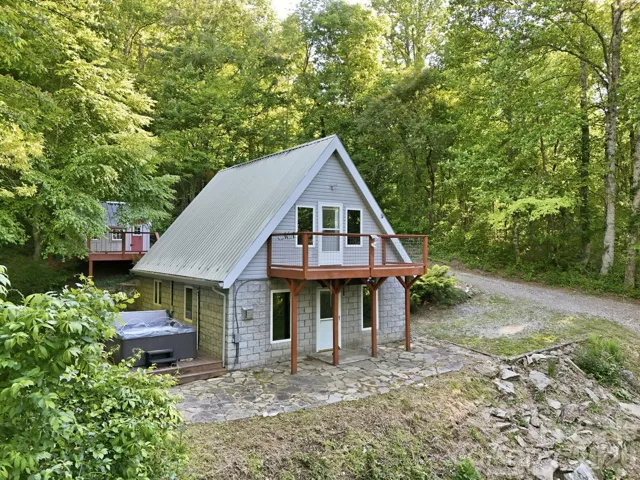 Mountain Chalet in the Southern Blue Ridge