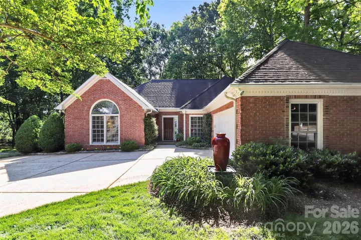 BEAUTIFULLY SITUATED ON THE LOT