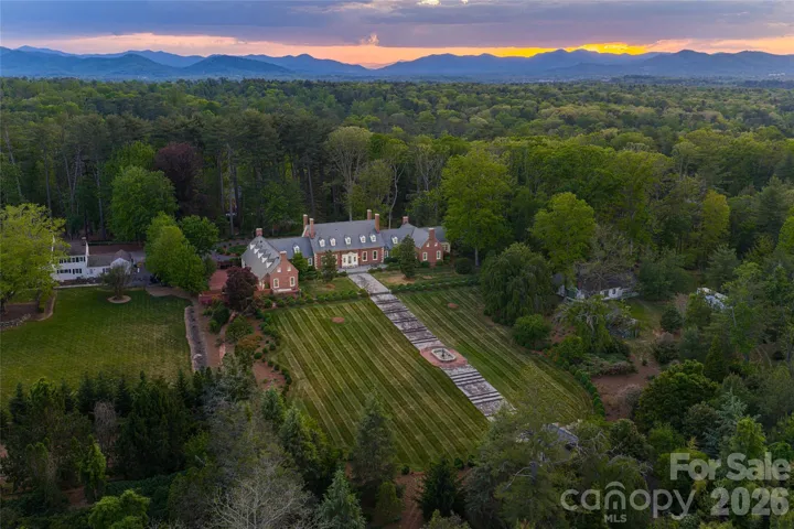 Welcome to New Gunston Hall