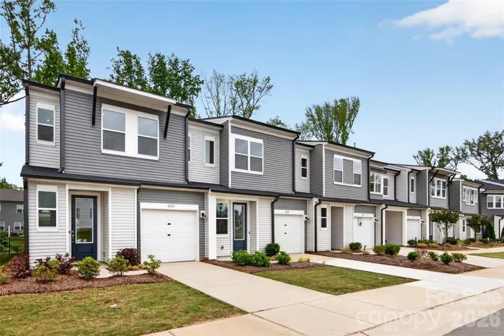 End unit townhome in Charlotte, NC