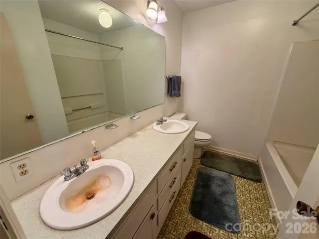 1170
