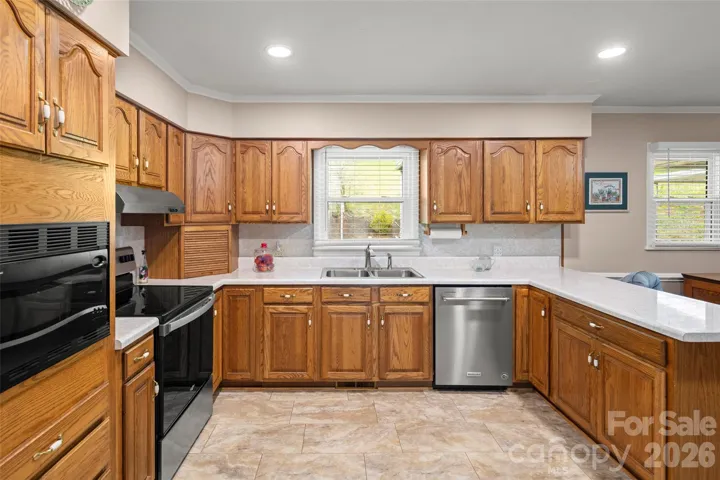Entertaining is a breeze with the large kitchen