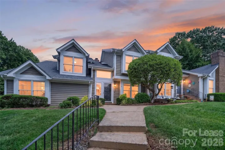 Step into the Lifestyle @ The Gates at Quail Hollow Community
