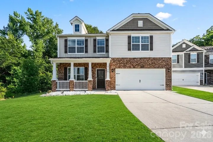 Welcome home to Bandera Dr. *photo enhanced lawn