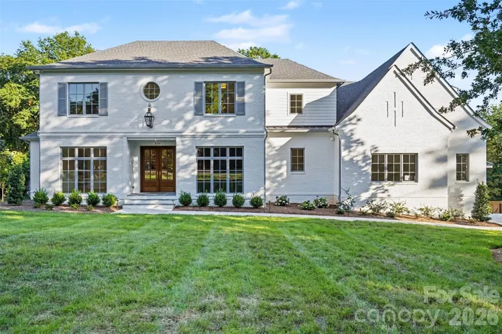 Welcome to 539 Mammoth Oaks
