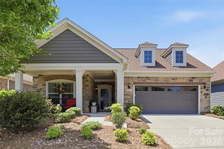 Welcome to 1327 Garden Vista Drive!