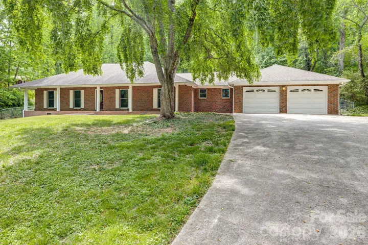 Welcome to 35 Byrd Rd.