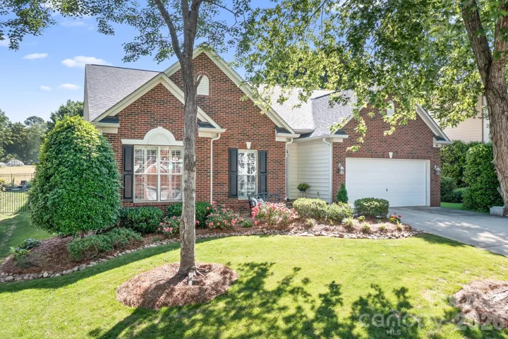 Welcome home to 13403 Fremington Road!