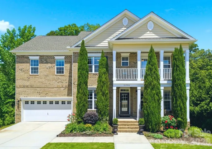 Welcome to 21904 Torrence Chapel Road