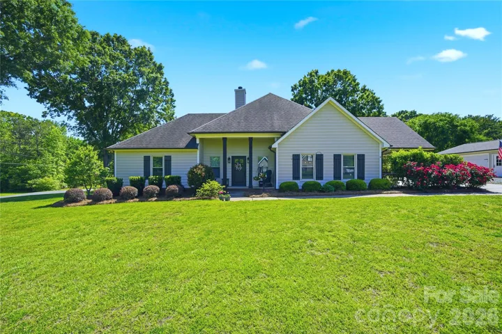 Welcome to 5701 Cedar Hill Dr.