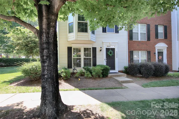 Beautiful 3-Story End Unit Townhome with Bay Window