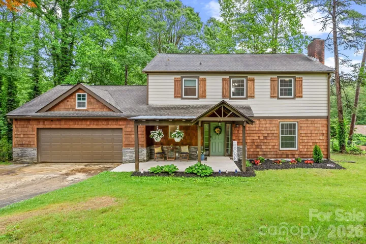 Welcome to 4 Beechwood Lakes Drive, Hendersonville.