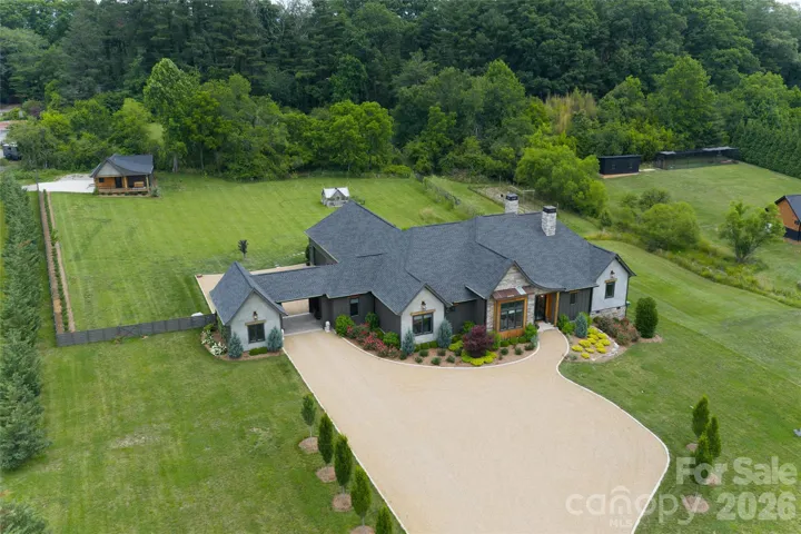 Welcome to The Benton Farms Estate