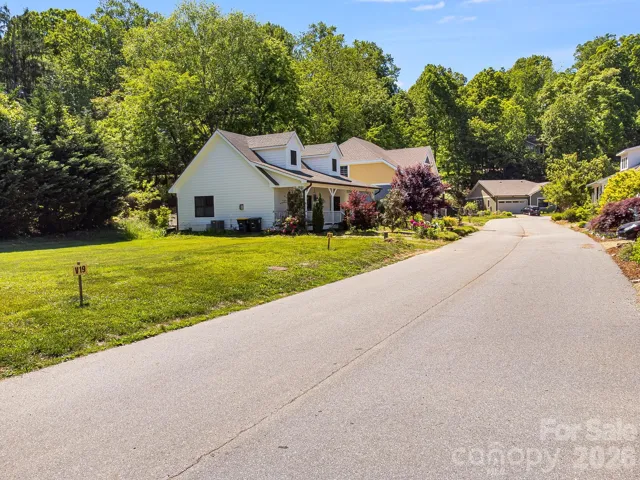 Welcome to The Villages at Crest Mountain.  Asheville’s Premier Sustainable Eco-Community.
