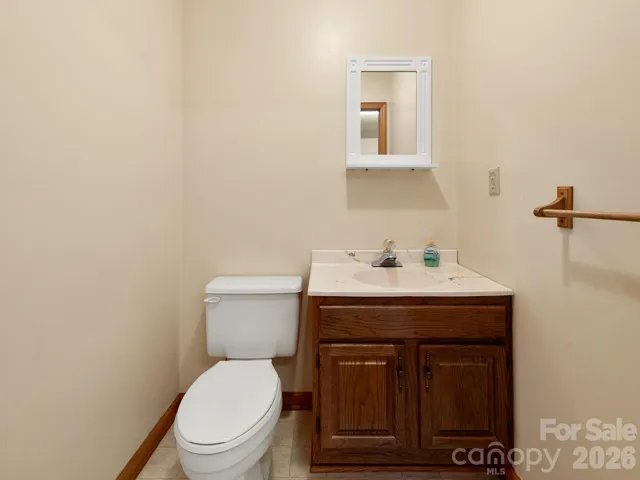 1170