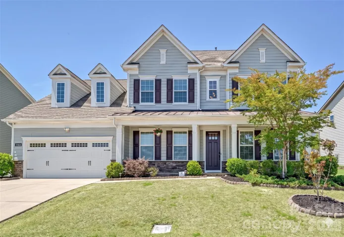 Welcome to 17306 Saranita Ln in The Palisdaes