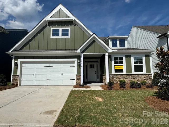 Homesite 12 features an Avery L floorplan