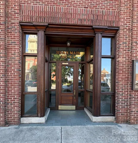 Main St entrance