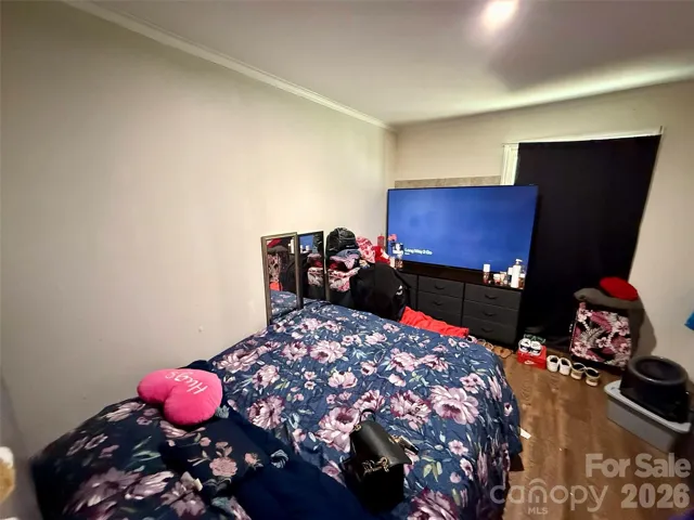 1170