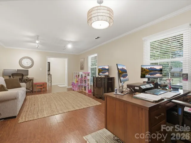 1170