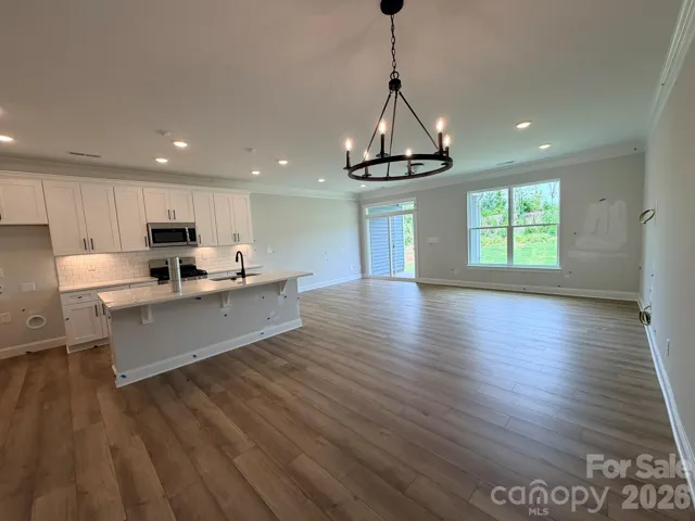 Homesite 5 features an Ashland F