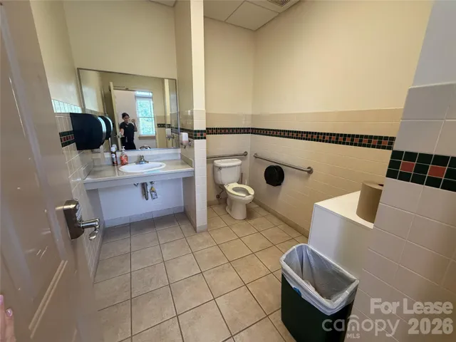 1170