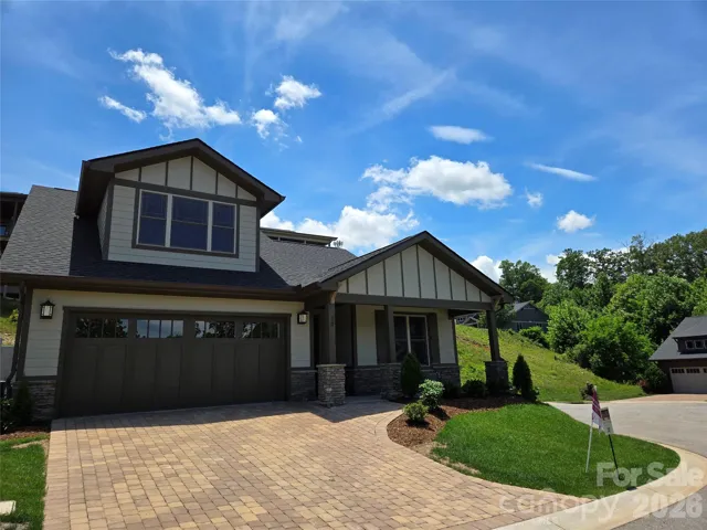Photo of Similar Model Home - Craftsman Front Bonus