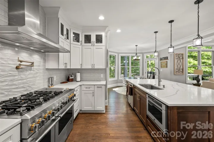JennAir Gas Range