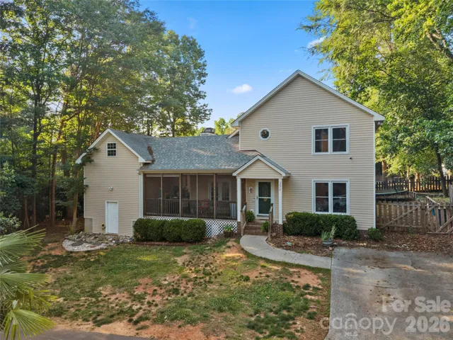 3072 Point Clear. Main home on the right apartment pictured with own entry way on left