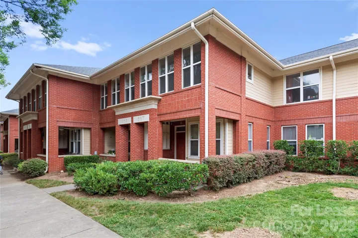 Welcome to 567 E. 9th Street!
