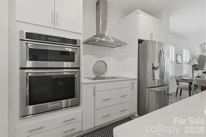 Large kitchen