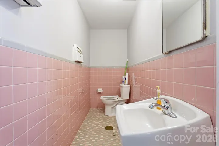 1170