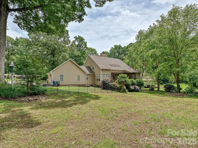 1170