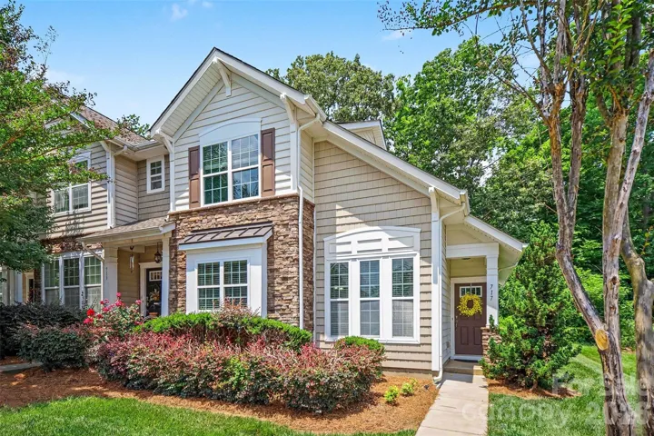 Highly desirable end unit!