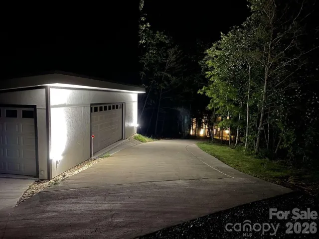1170