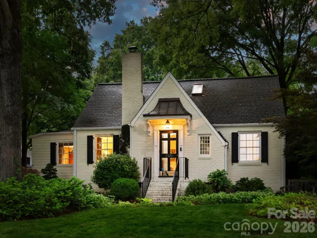 Welcome to 2126 Cumberland Ave.!
