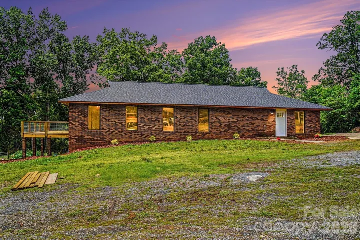 Welcome to 29440 Nelson Mountain Road!