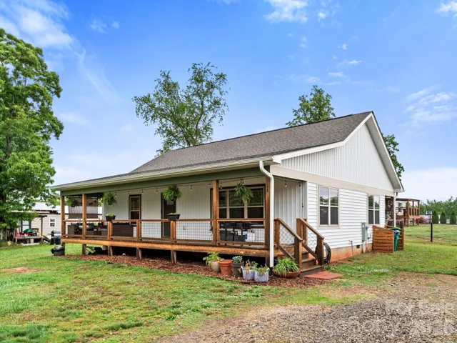 Large Front Covered Deck