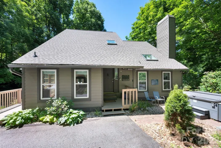 North Asheville Mountain Retreat