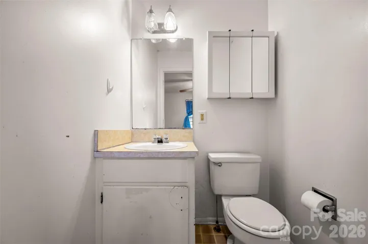 1170